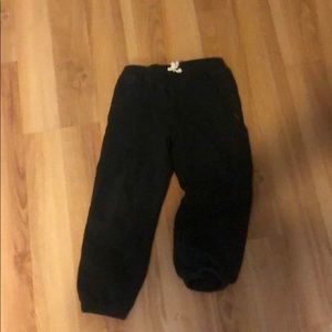 Boy’s joggers size 6